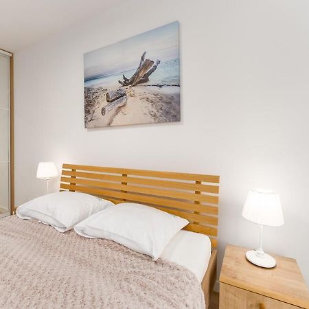 Nadmorskie Tarasy Apartament 215 A Eltom Tour Kolobrzeg Luaran gambar
