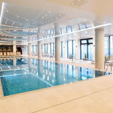 Nadmorskie Tarasy Apartament 215 A Eltom Tour Kolobrzeg Luaran gambar